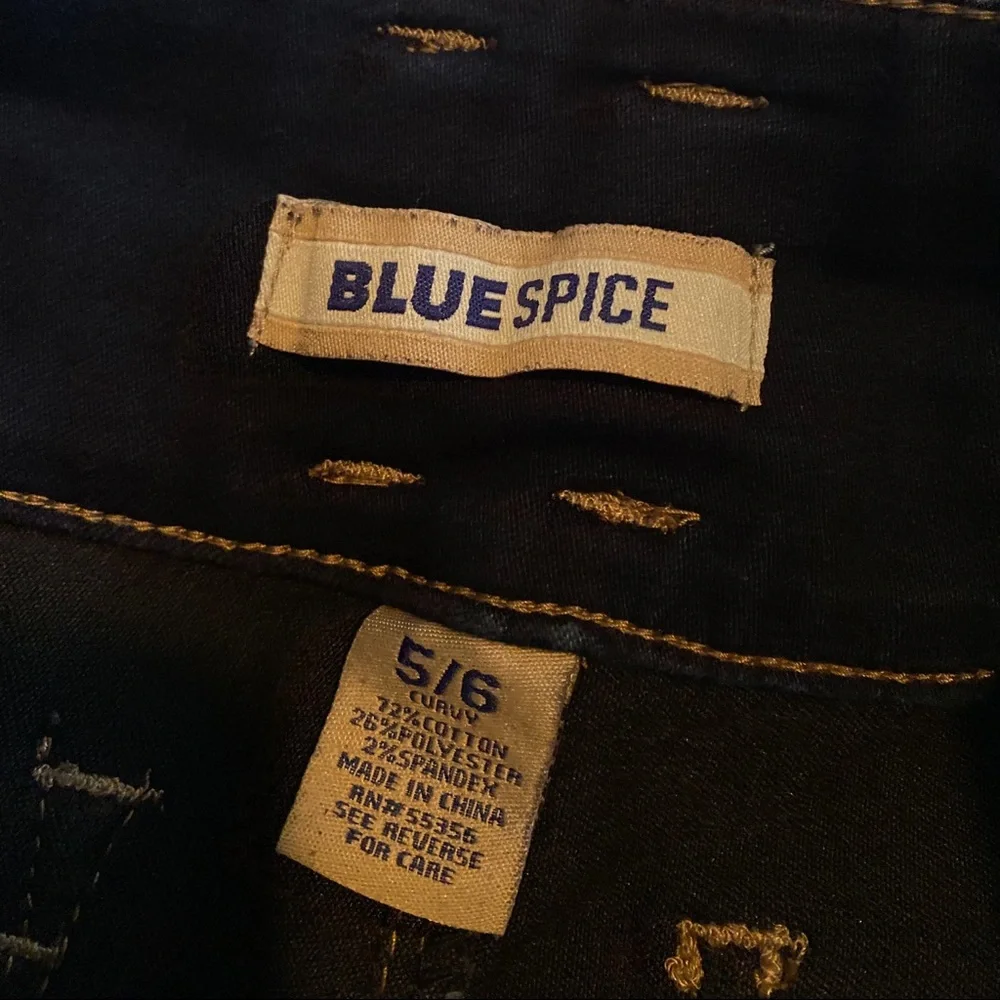 Blue Spice Dark Denim Size 5/6 Jean Shorts - Picture 4 of 4